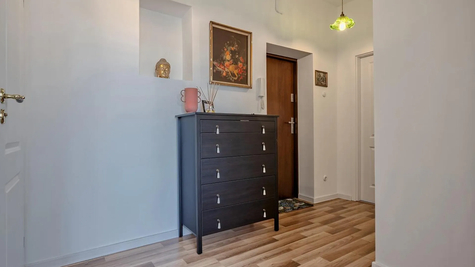 Wrzeszcz Apartment - Trams Nearby - By Rentujemy Gdansk 0*,