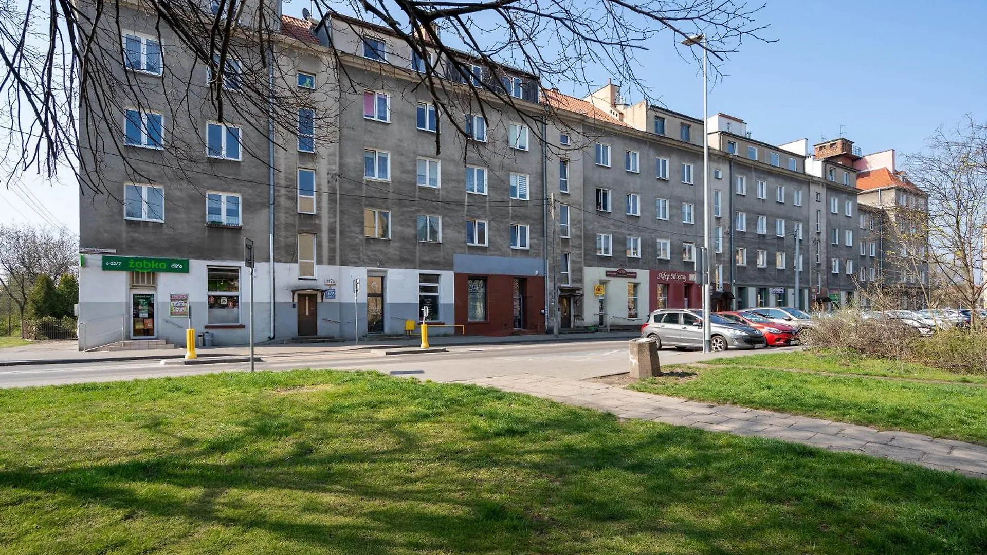 Wrzeszcz Apartment - Trams Nearby - By Rentujemy Gdansk Poland